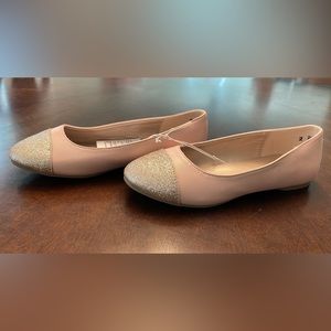 Children’s place size 2 dress flats